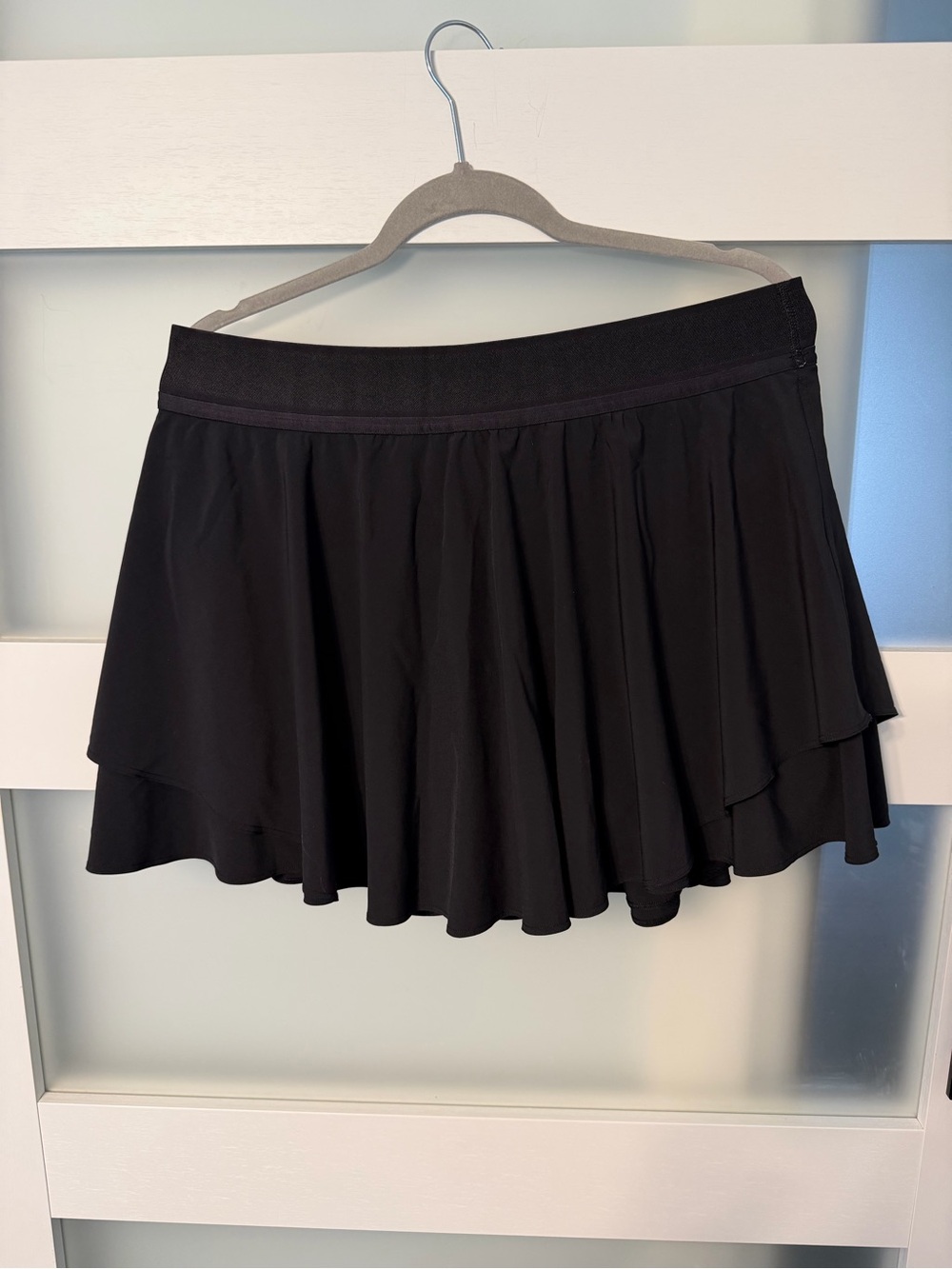 lululemon athletica Black Layered Flowy Mini Skirt
